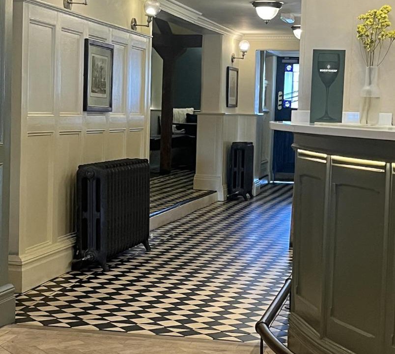 Photo of Others in Onneley