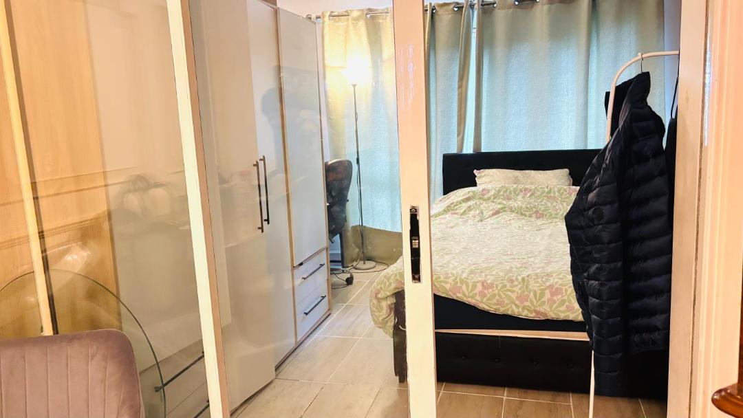 Photo of Bedroom in Mayfield