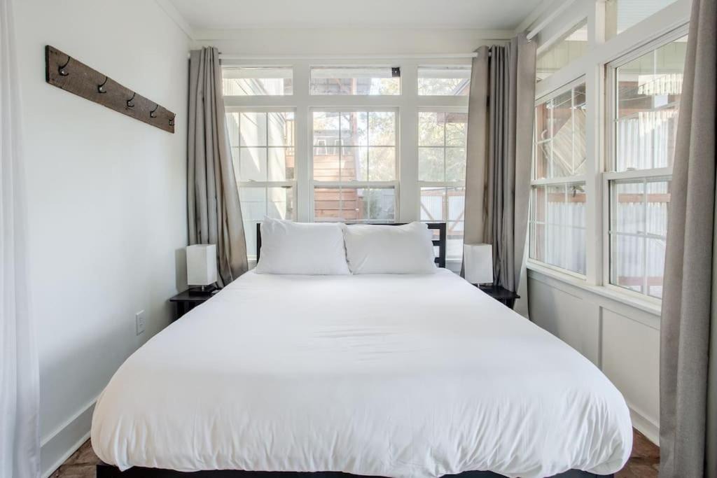 Photo of Bedroom in Charleston