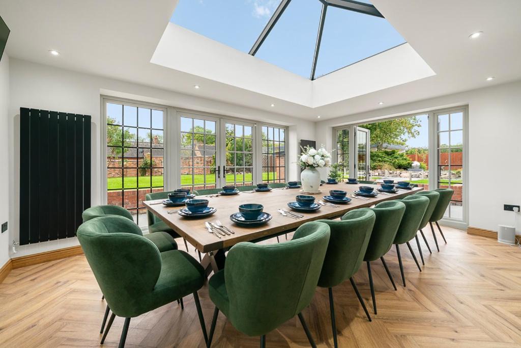 Photo of Others in Burton on Trent