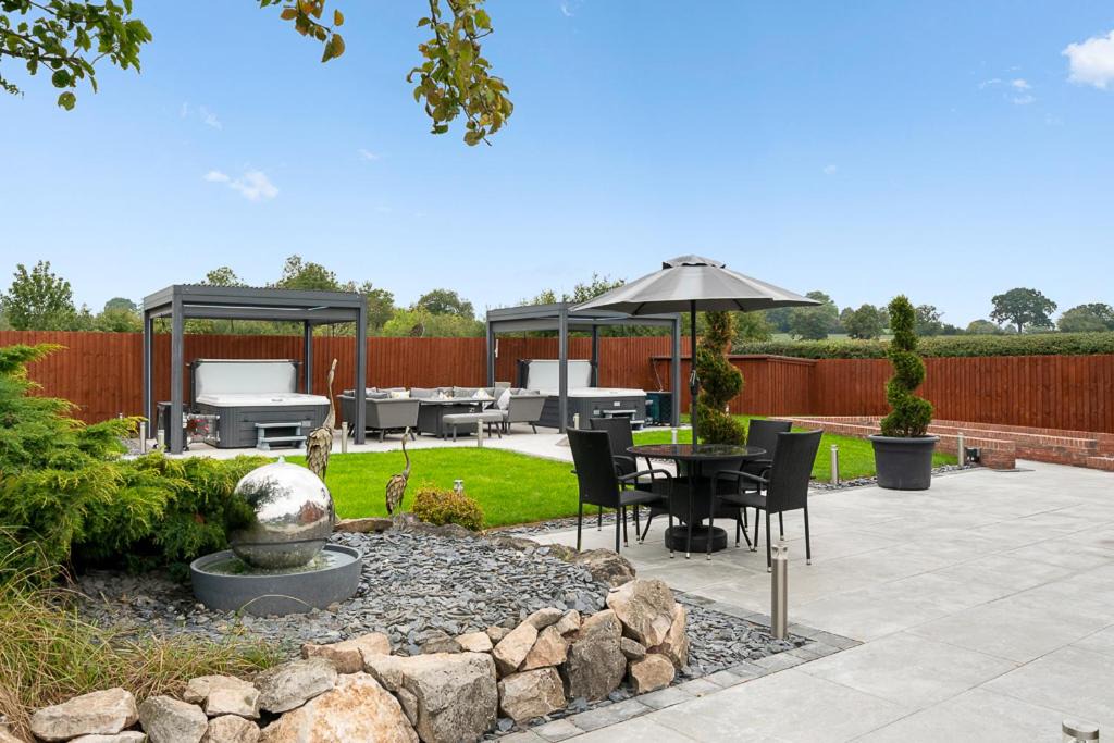 Photo of Others in Burton on Trent