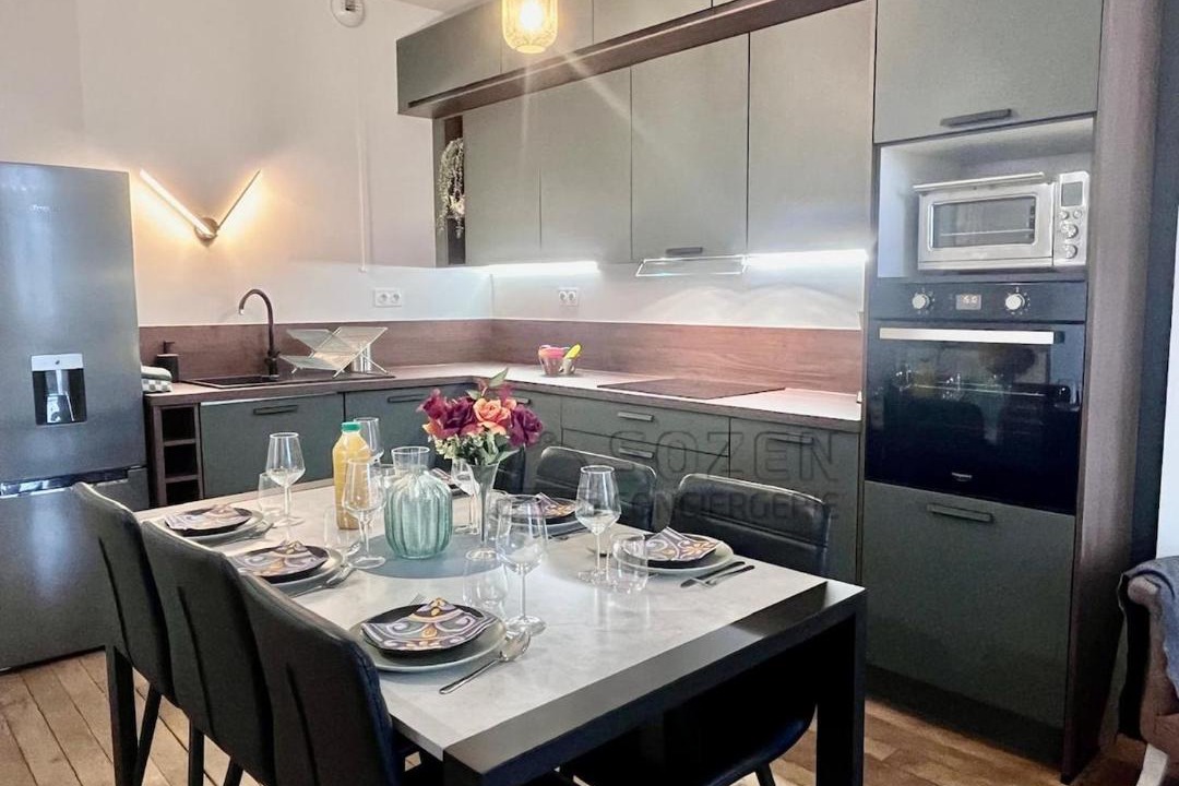 Photo of Others in Laval