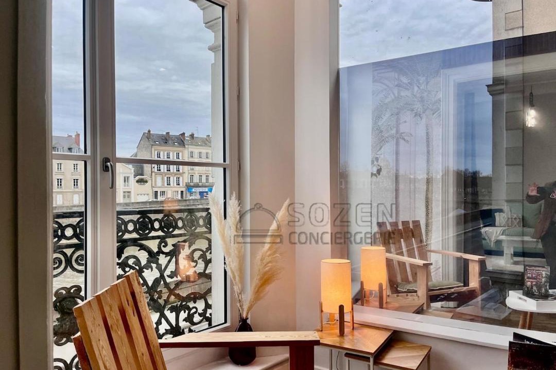 Photo of Others in Laval