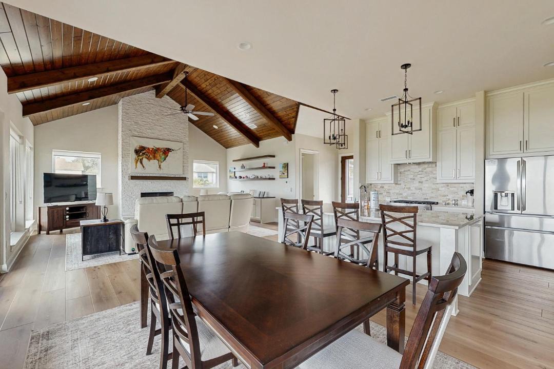 Photo of Kitchen in Point Venture