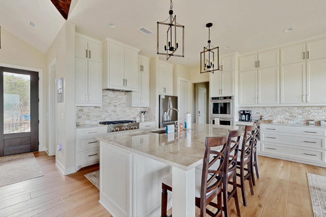 Photo of Kitchen in Point Venture