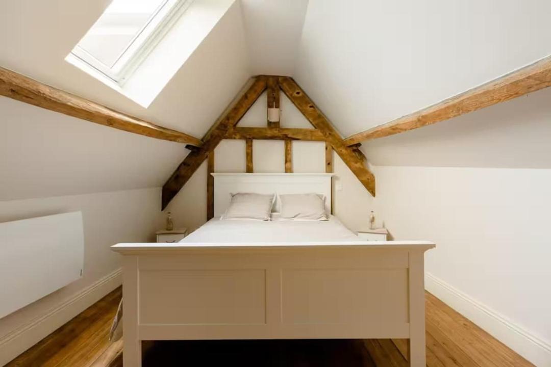 Photo of Bedroom in Saint-Etienne-au-Mont