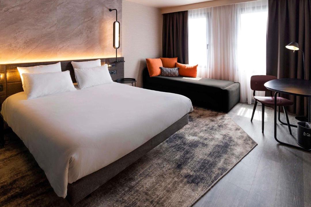 Photo of Bedroom in Suresnes