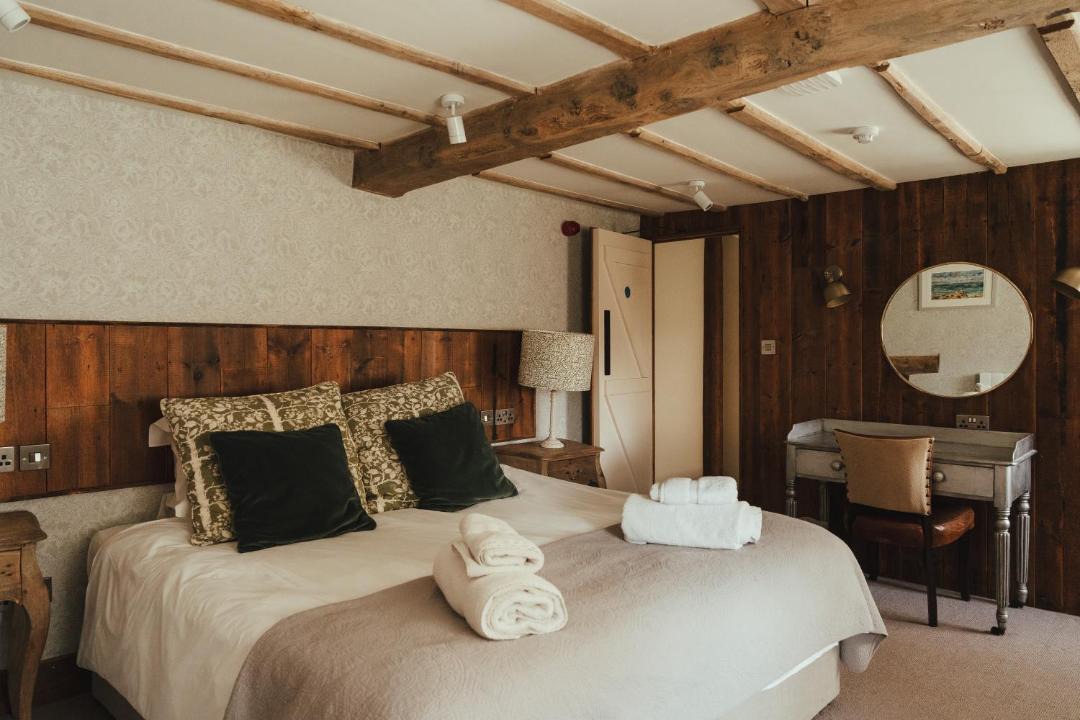 Photo of Bedroom in Whichford