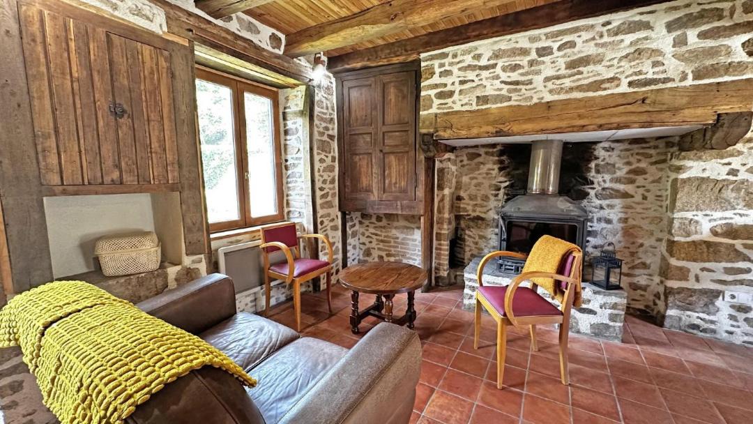 Photo of Others in Chateau-Chervix