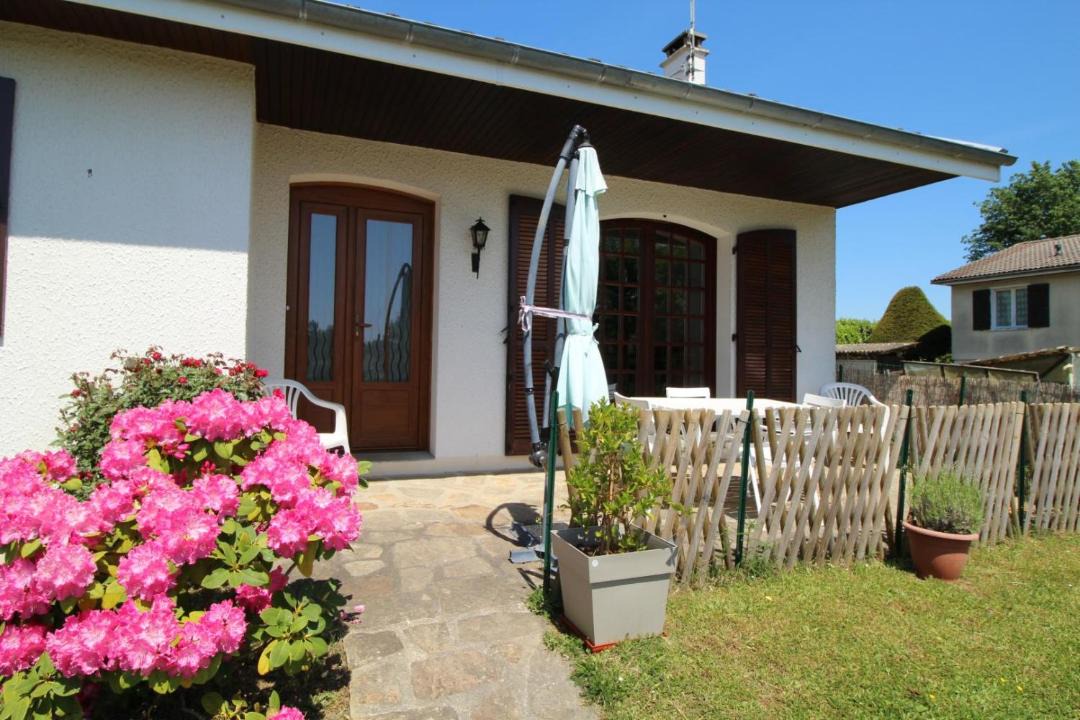 Photo of Others in Bujaleuf