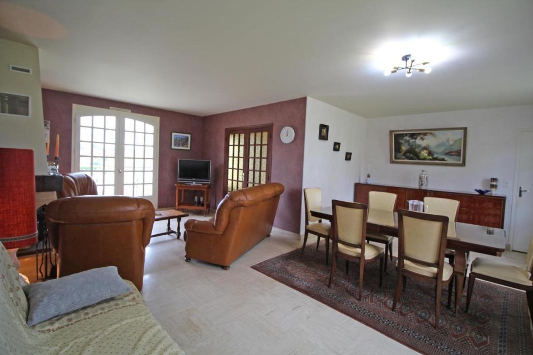 Photo of Others in Bujaleuf