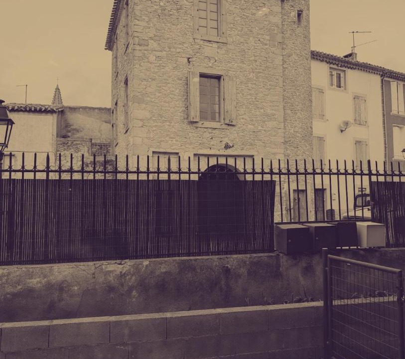 Photo of Buildings in Pezens