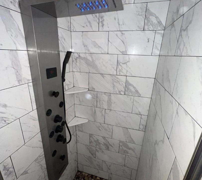 Photo of Bathroom in Orange