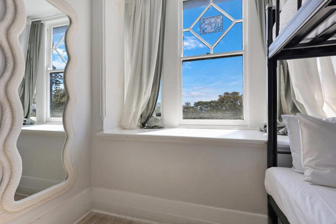 Photo of Others in Paddington