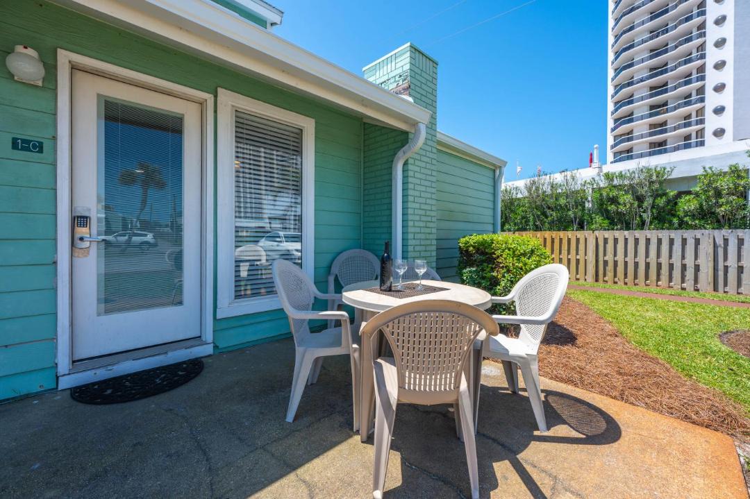 Photo of Patio Balcony in Miramar Beach