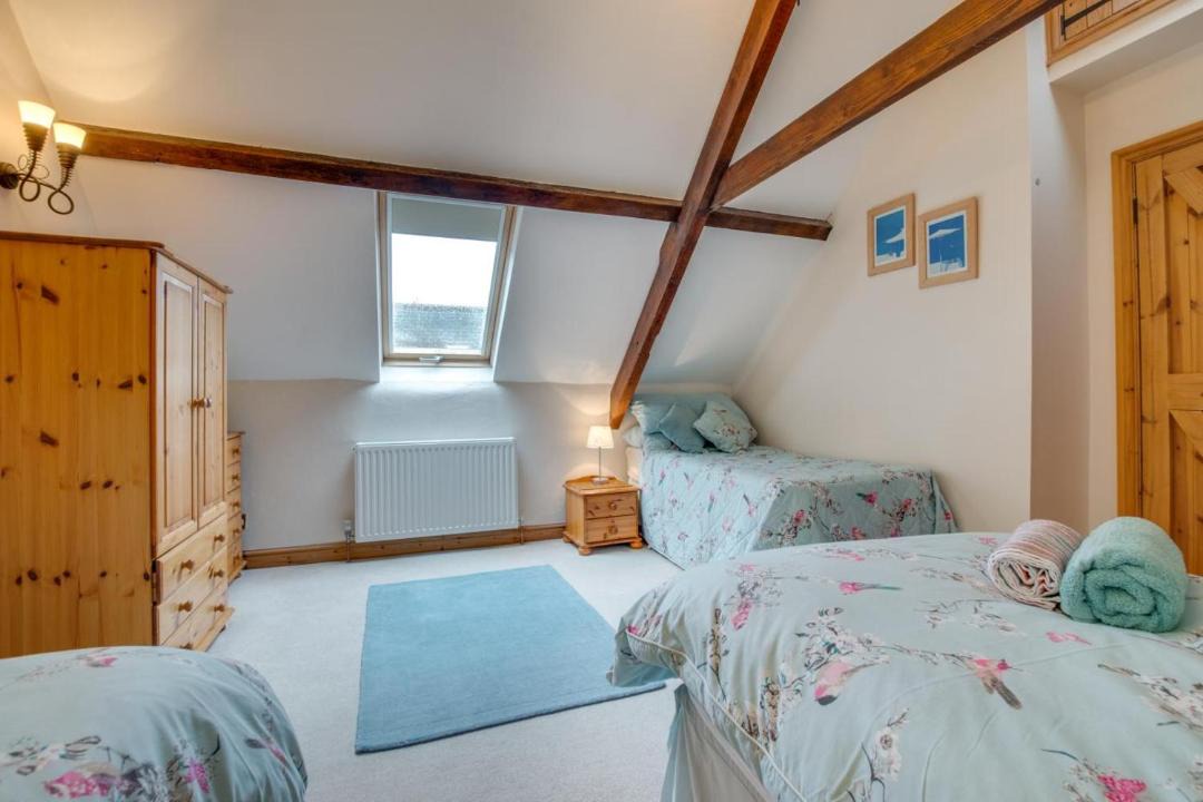 Photo of Others in Exminster