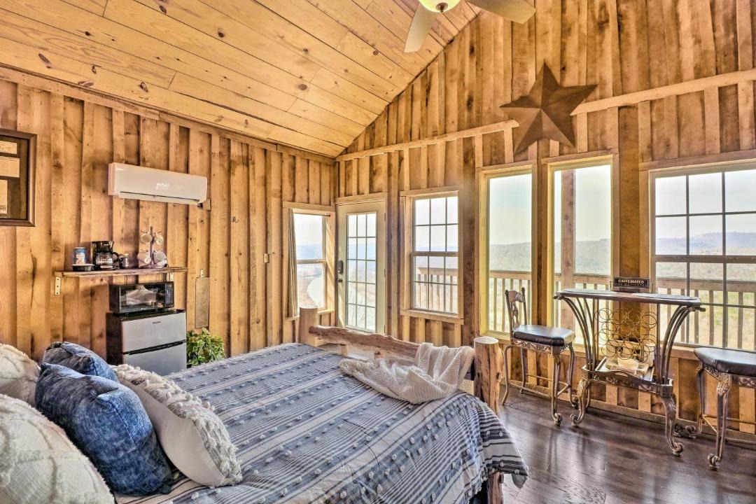 Photo of Bedroom in Mountain View
