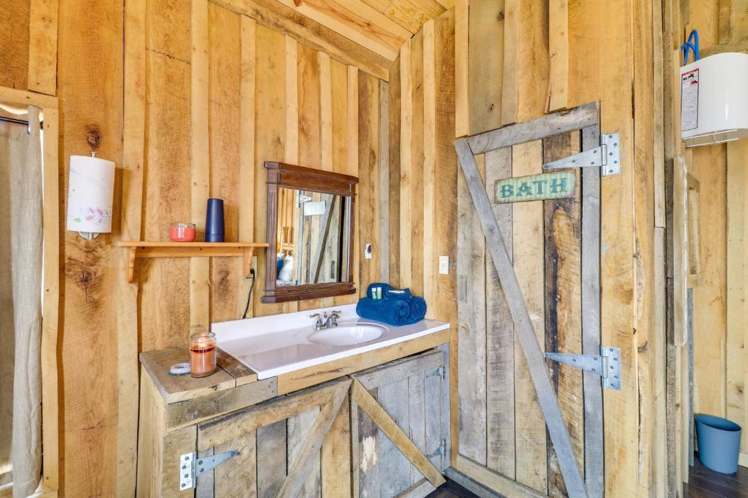 Photo of Bathroom in Mountain View