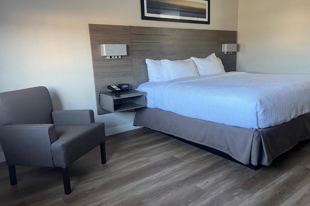 Photo of Others in Neosho