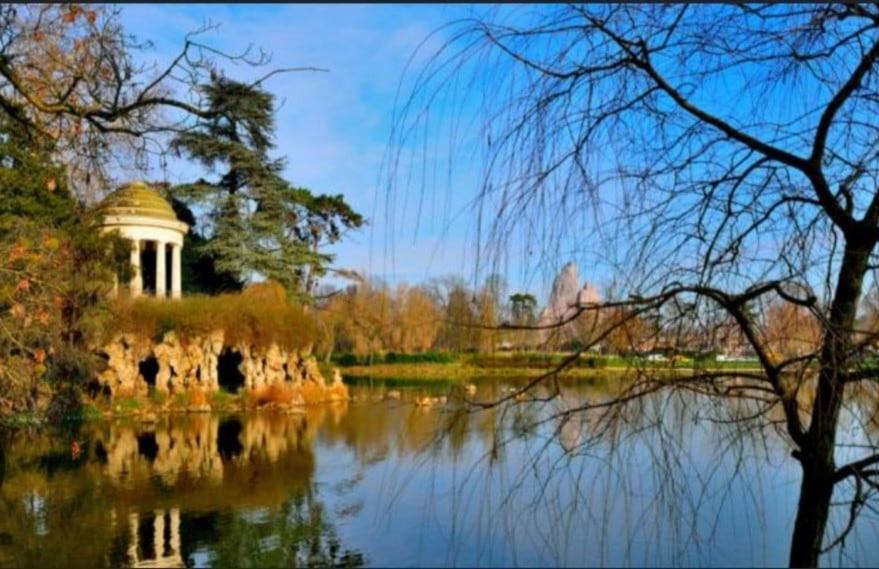 Photo of Others in Vincennes
