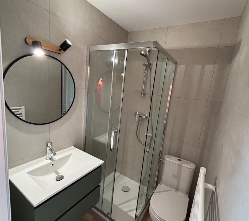 Photo of Bathroom in Centre-ville rive gauche
