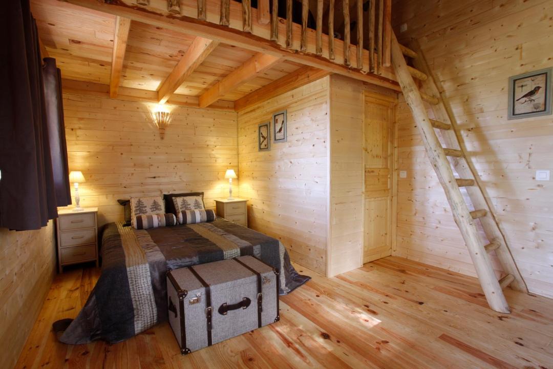 Photo of Others in Arbis