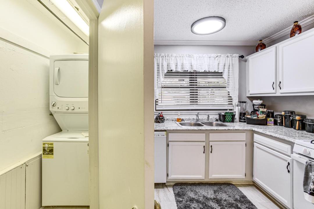 Photo of Kitchen in Bridge City