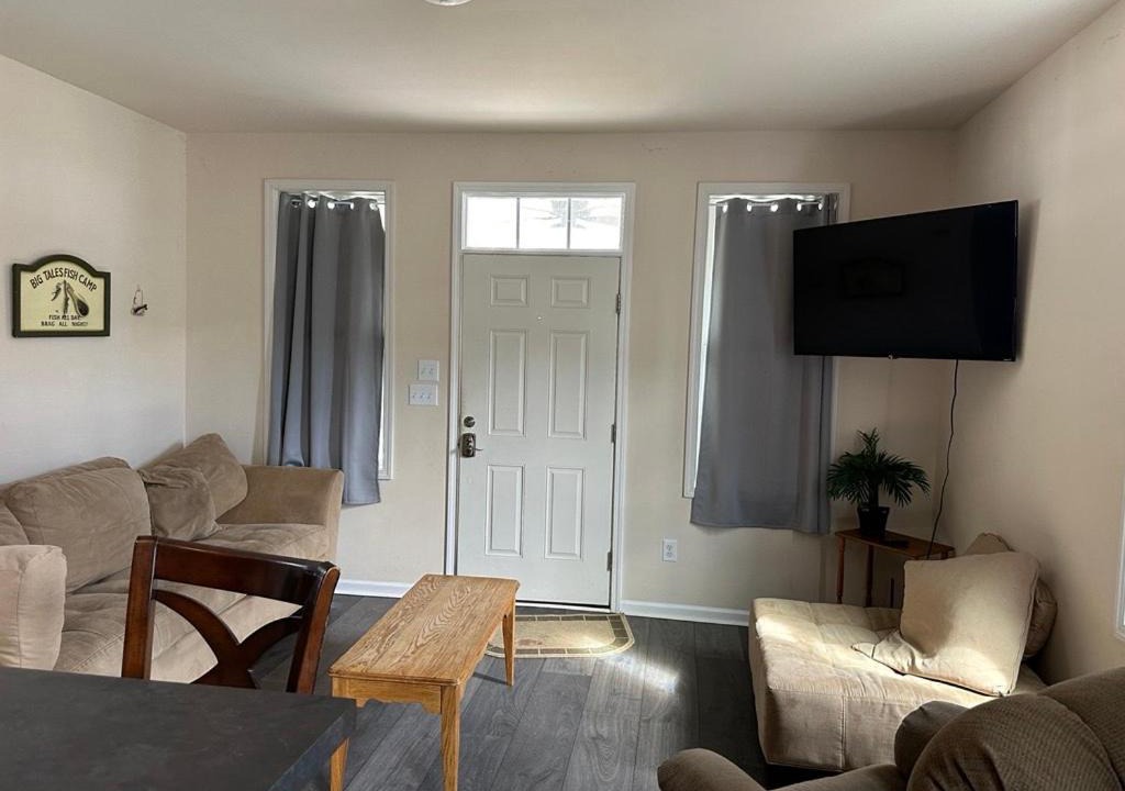 Photo of Others in Hague