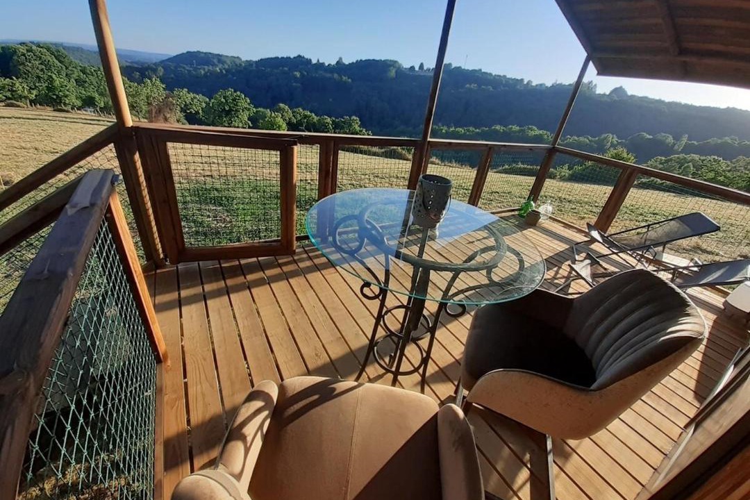 Photo of Patio Balcony in Sadroc