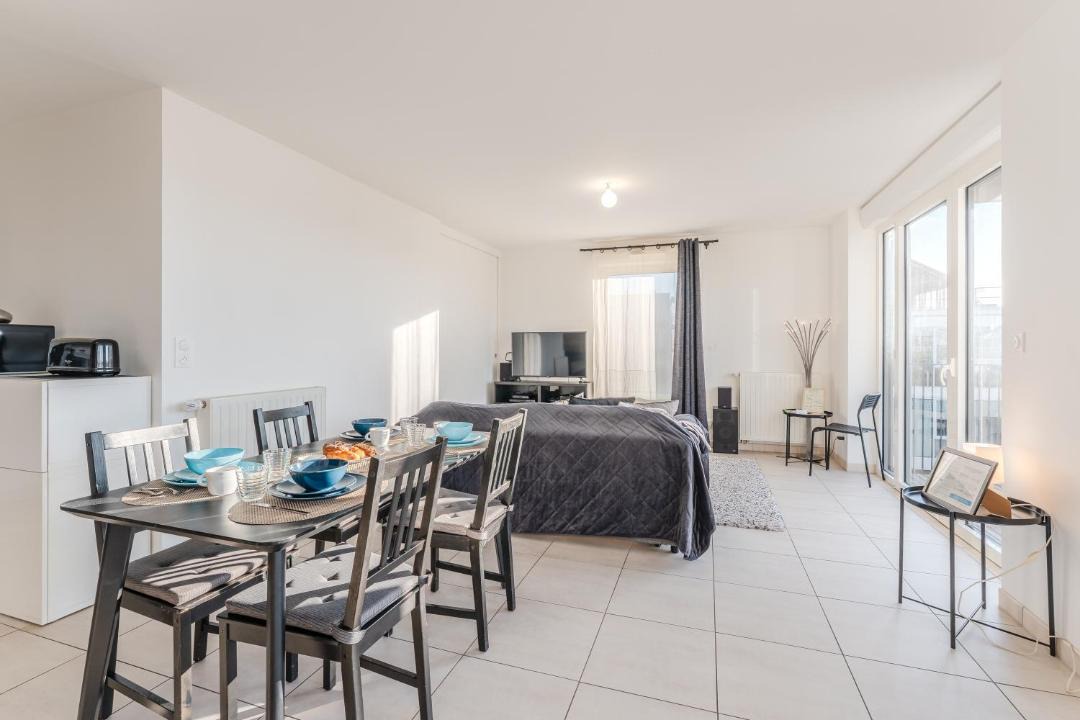 Photo of Others in Republique - Les Ponts