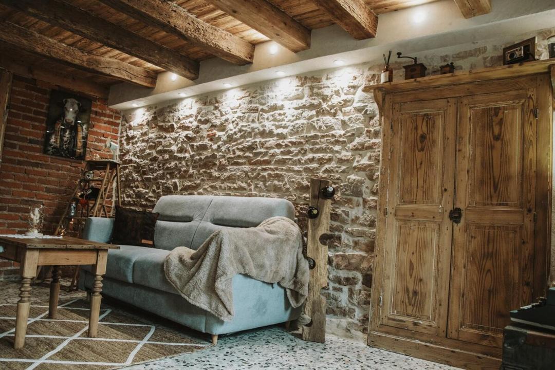 Photo of Others in Auxonne