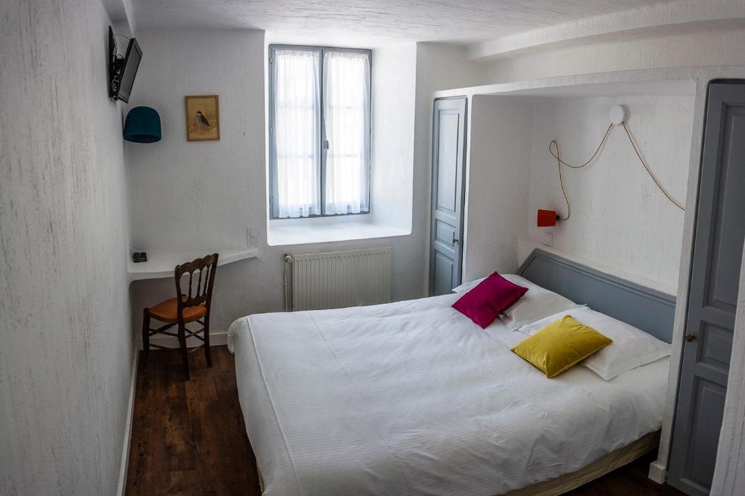 Photo of Bedroom in Saint-Bertrand-de-Comminges