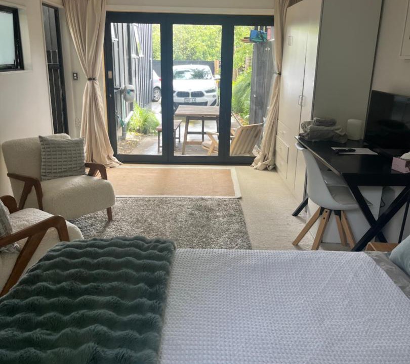 Photo of Others in Kingsland