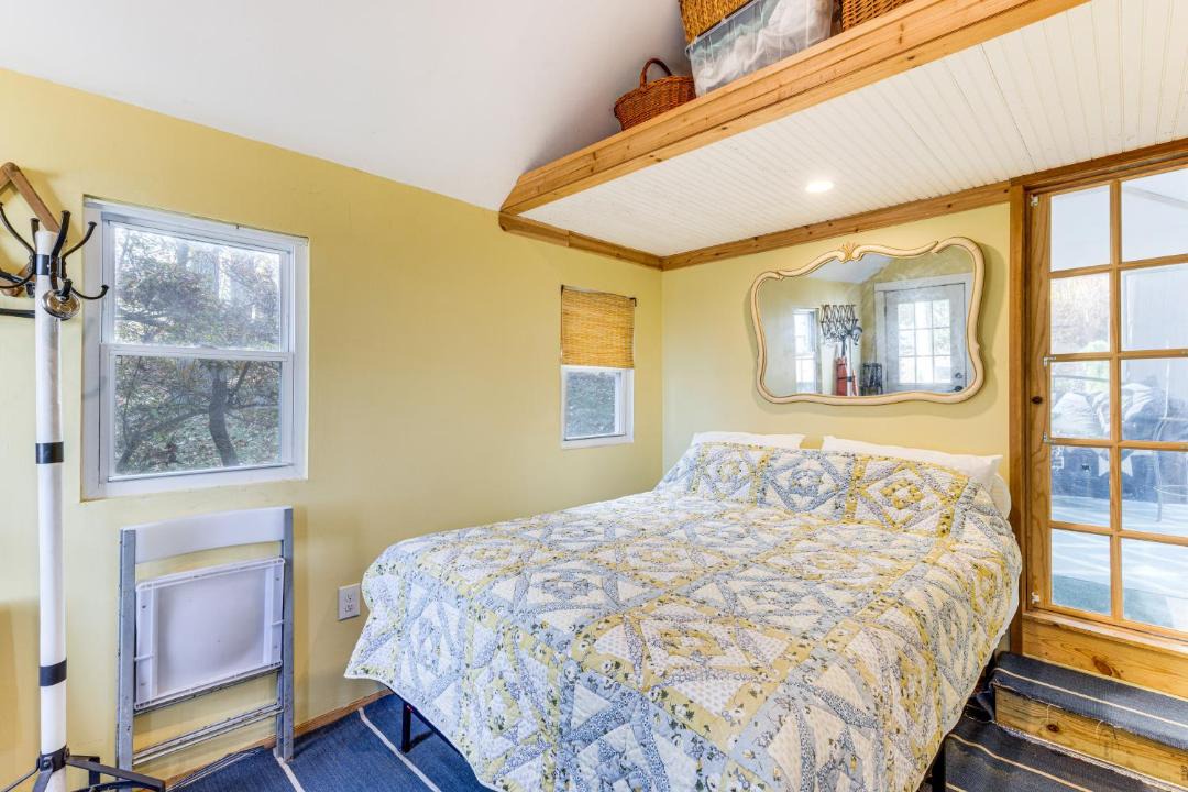 Photo of Bedroom in Baiting Hollow