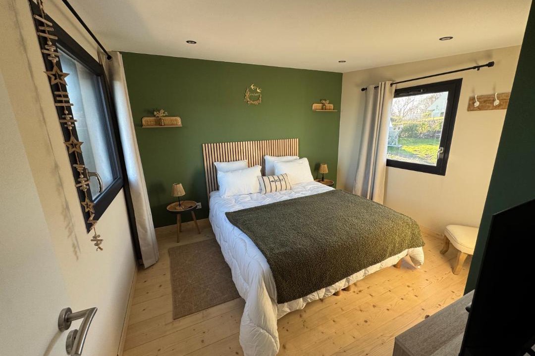 Photo of Bedroom in Saint-Come-de-Fresne