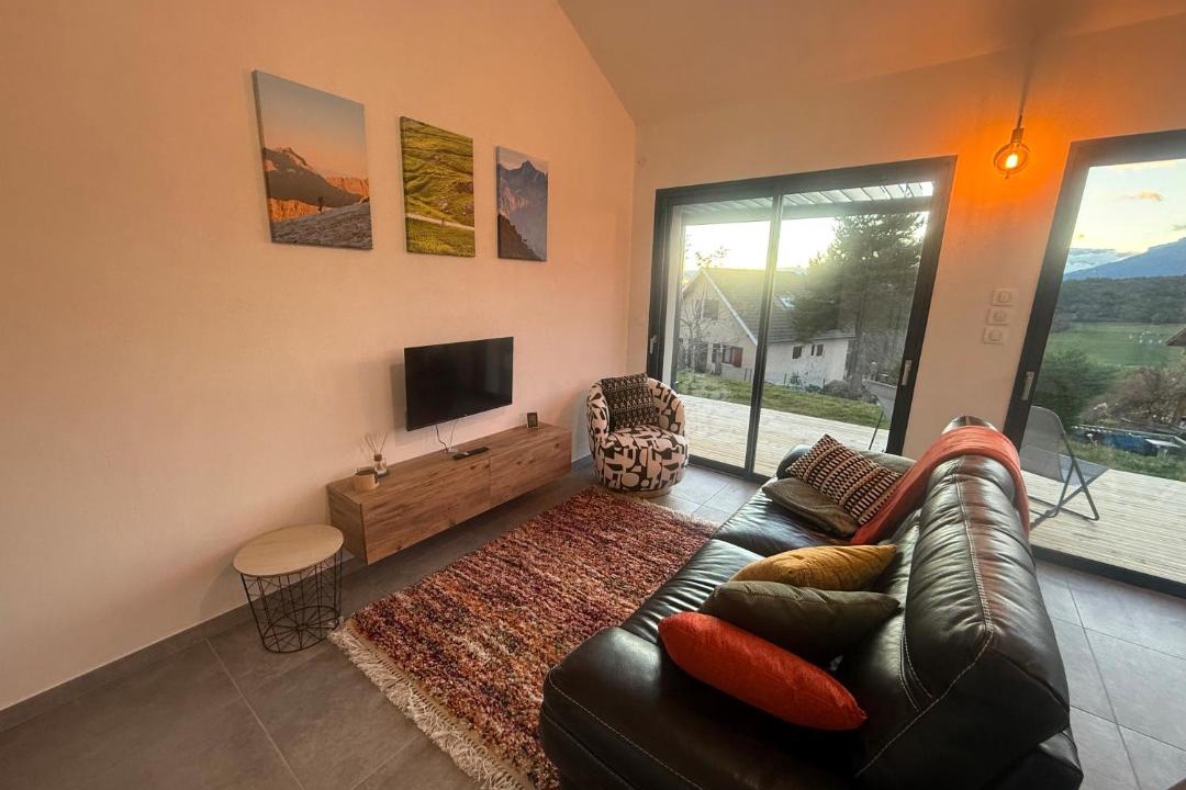 Photo of Livingroom in Jarjayes