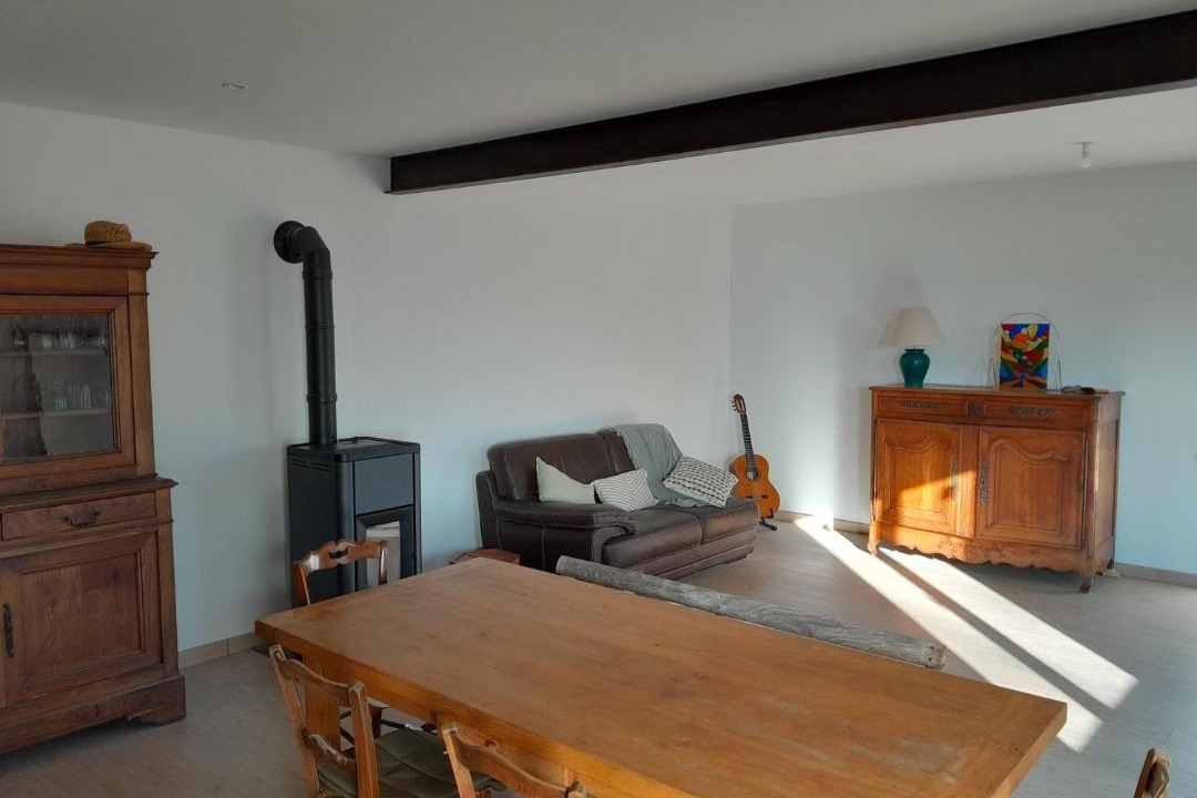 Photo of Others in Chamant