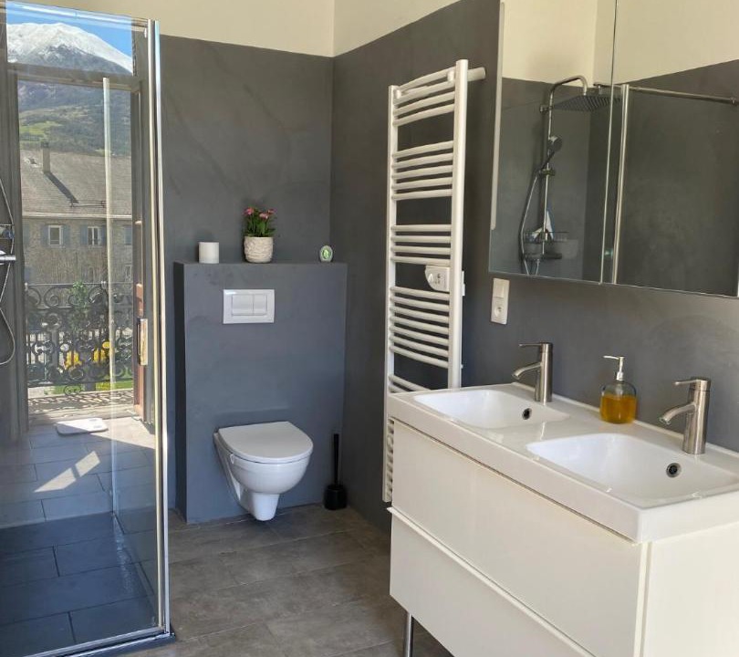 Photo of Bathroom in Jausiers