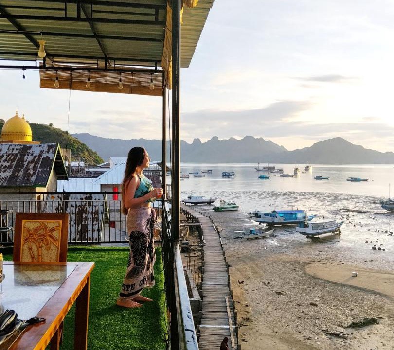 Photo of Others in Komodo
