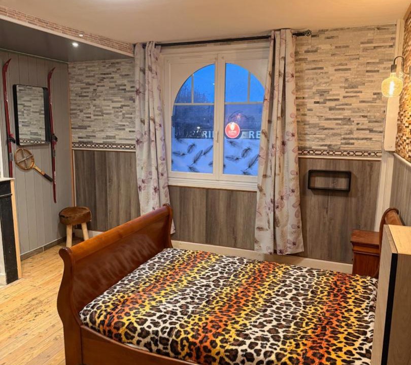 Photo of Others in Marconne