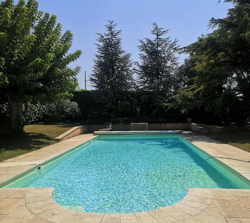 Photo of Others in Tulette