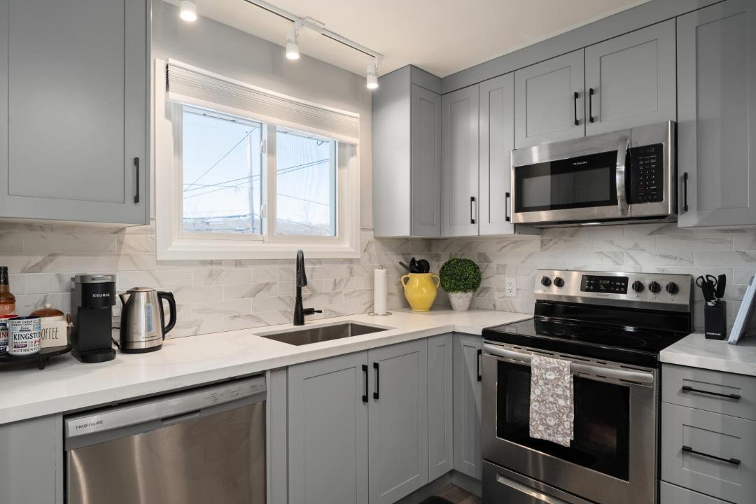 Photo of Kitchen in Amherstview