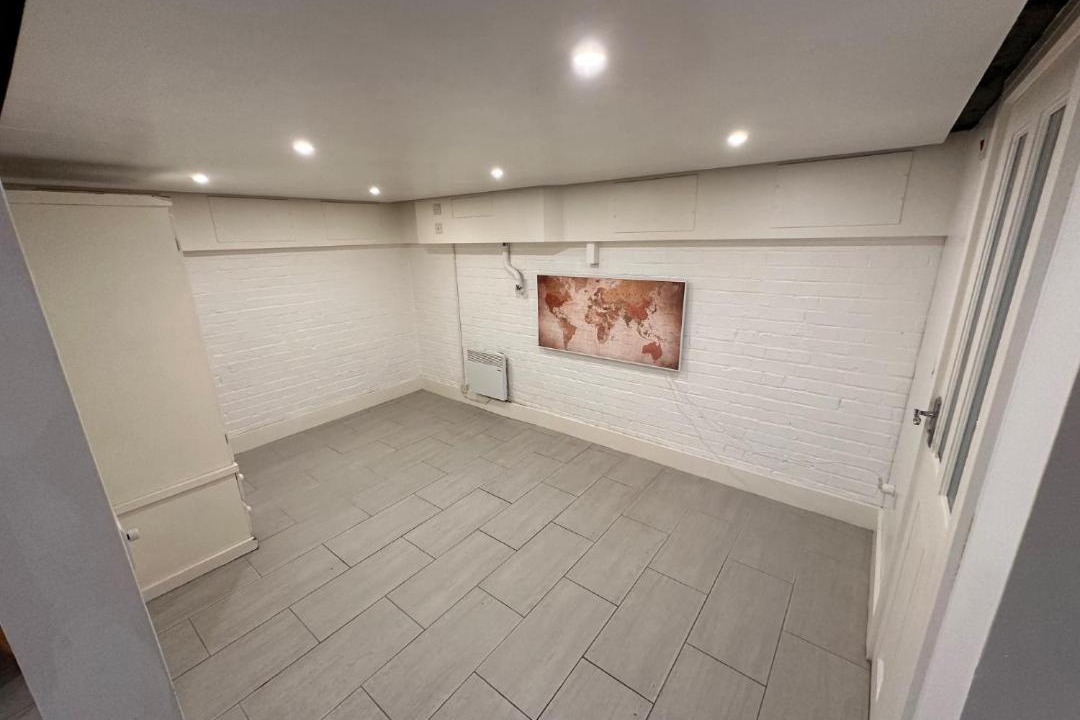 Photo of Others in Dorking