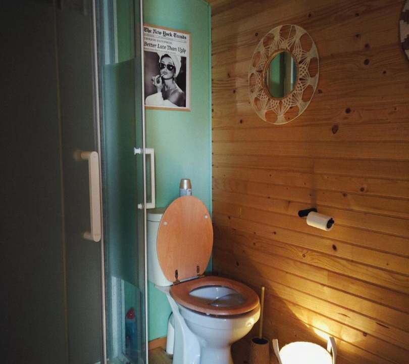 Photo of Bathroom in Veaugues