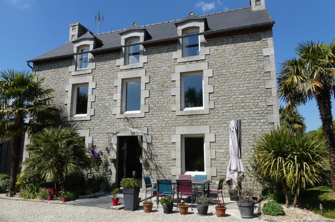 Photo of Others in Saint-Carne