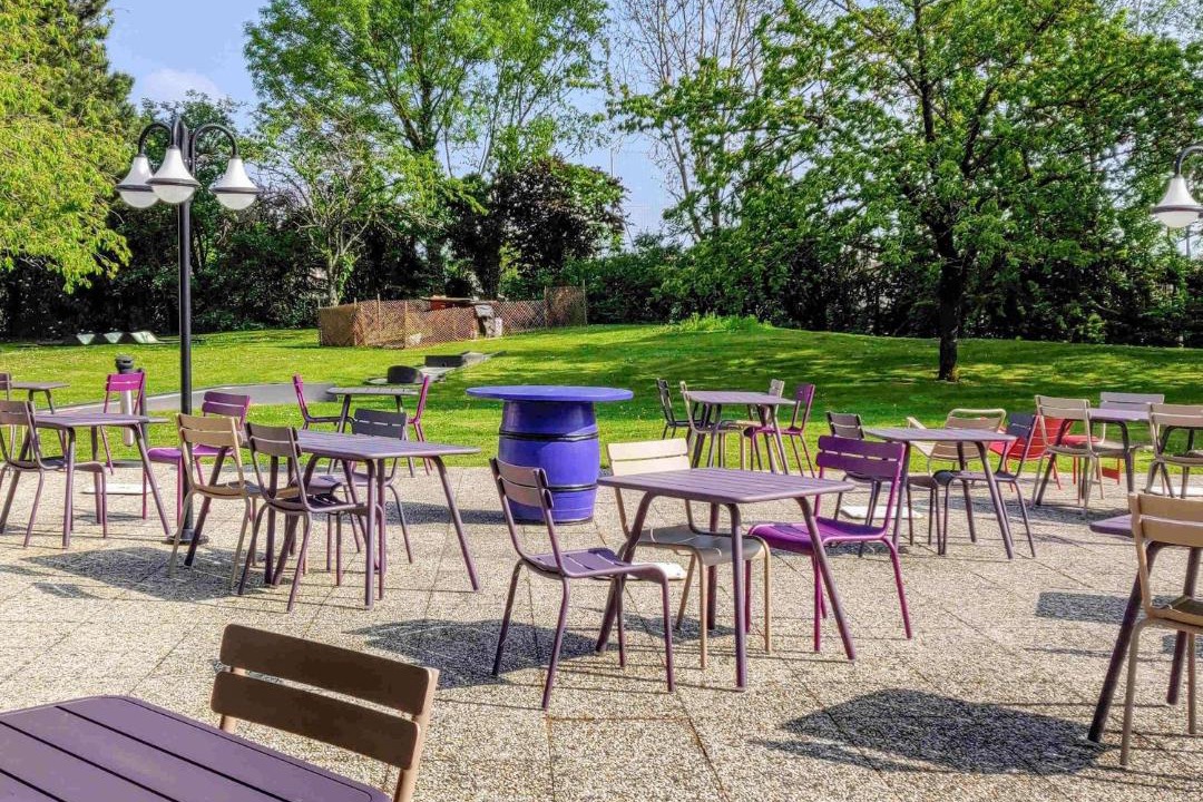 Photo of Others in Saclay