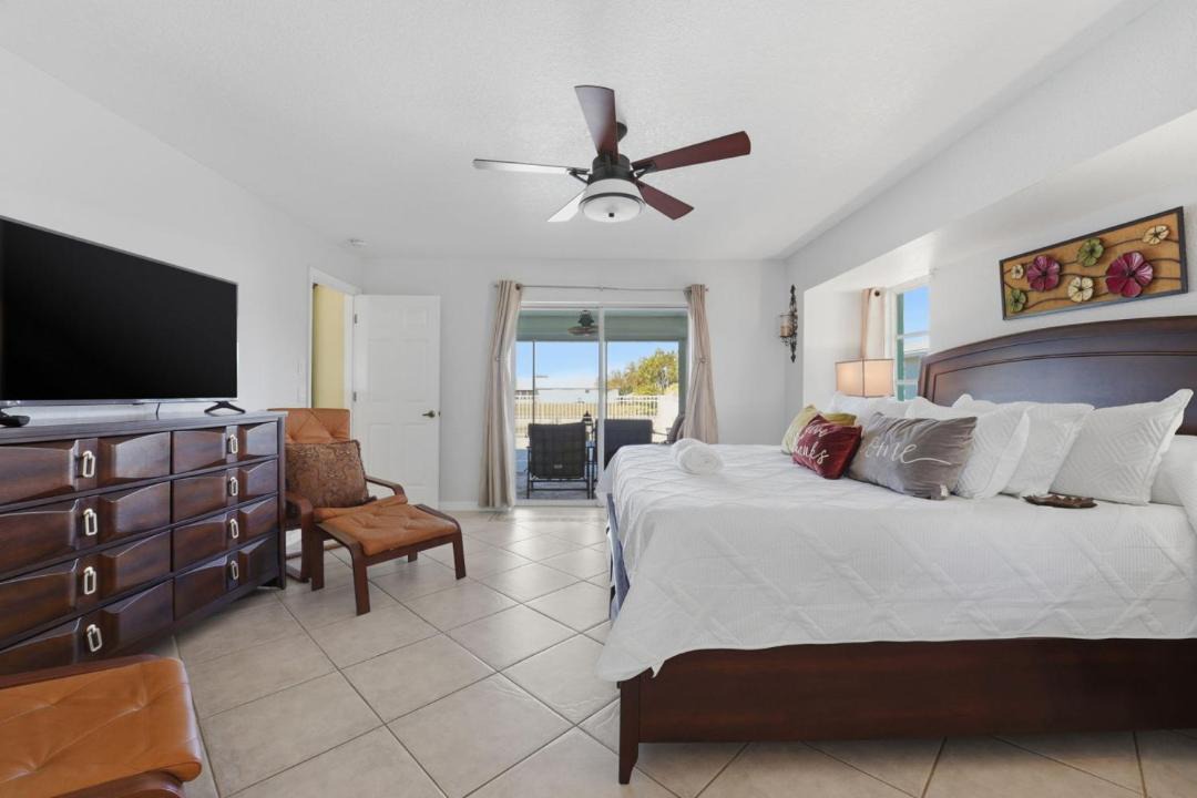 Photo of Bedroom in Gulf Cove