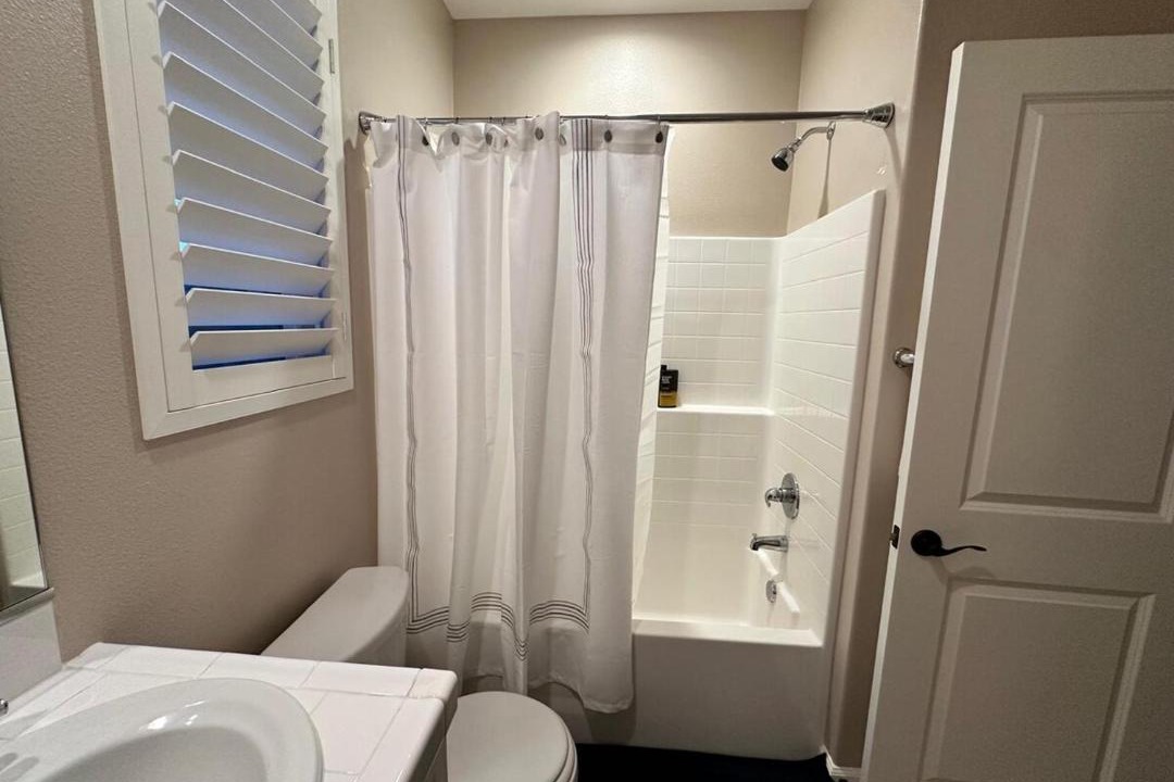 Photo of Bathroom in Santa Clarita