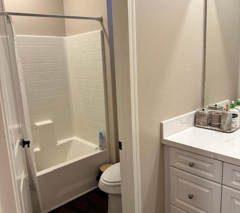 Photo of Bathroom in Santa Clarita