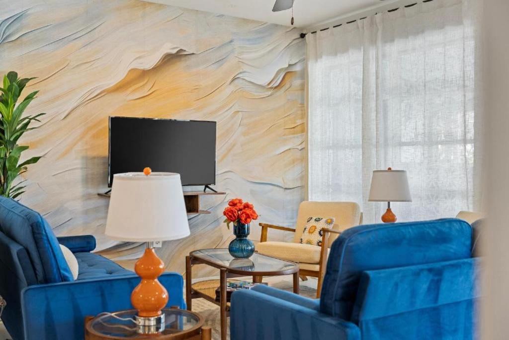 Photo of Livingroom in Port Charlotte